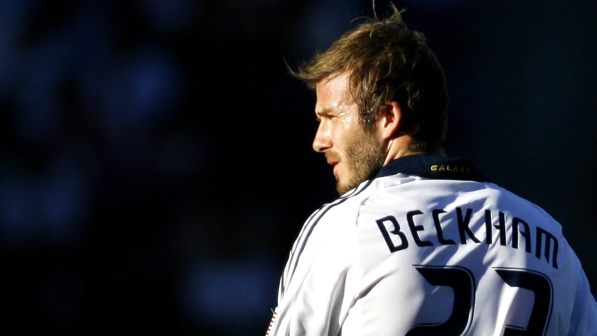 中国足球联赛裁判技术辅助系统升级，中国足球裁判员注册系统